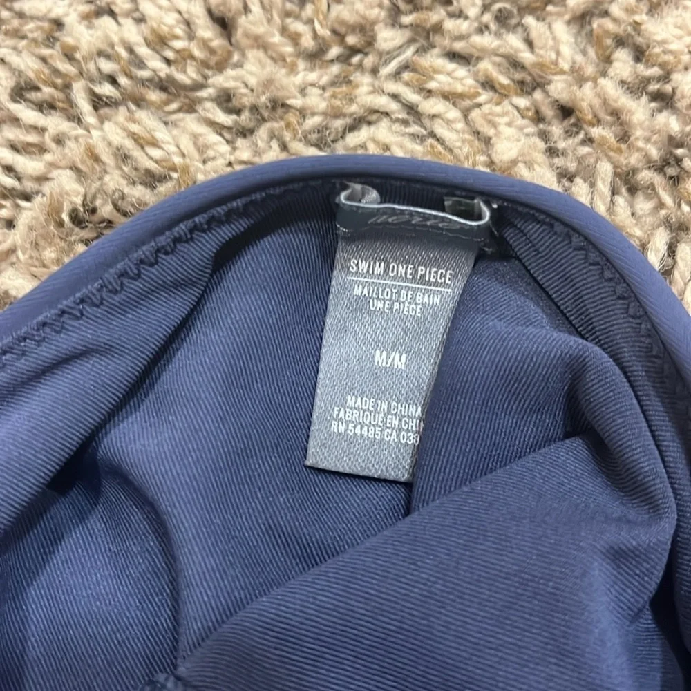 AERIE one-piece swimsuit - Picture 3 of 4